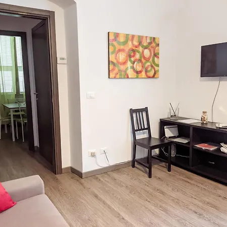 Perla Nera - Mytouristhome Apartman *