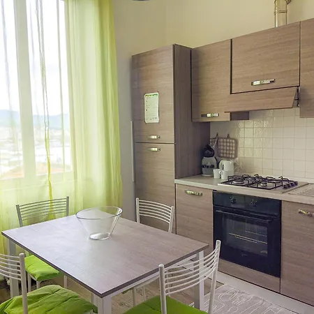 Lägenhet Perla Nera - Mytouristhome La Spezia